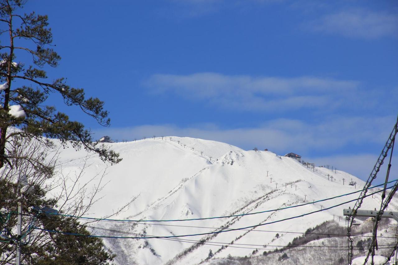 Seventh Heaven Hakuba Hotel Екстериор снимка
