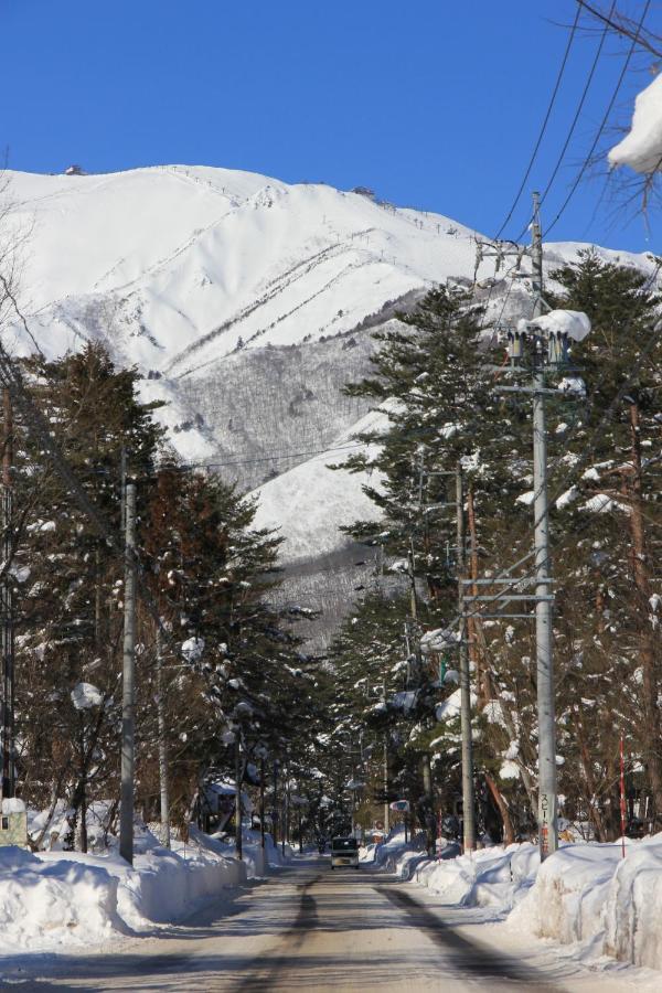 Seventh Heaven Hakuba Hotel Екстериор снимка